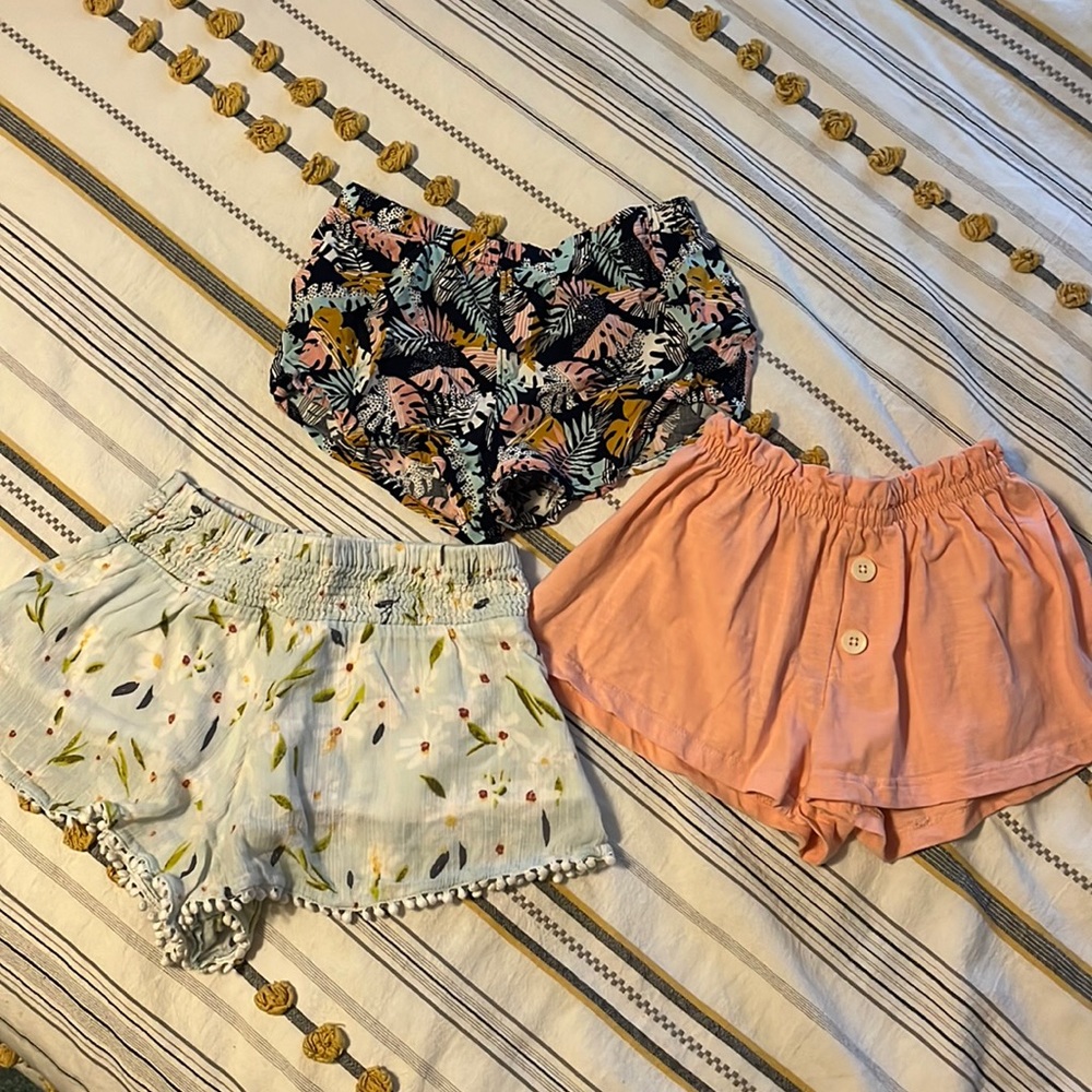 Little girls shorts lot - size 5/6